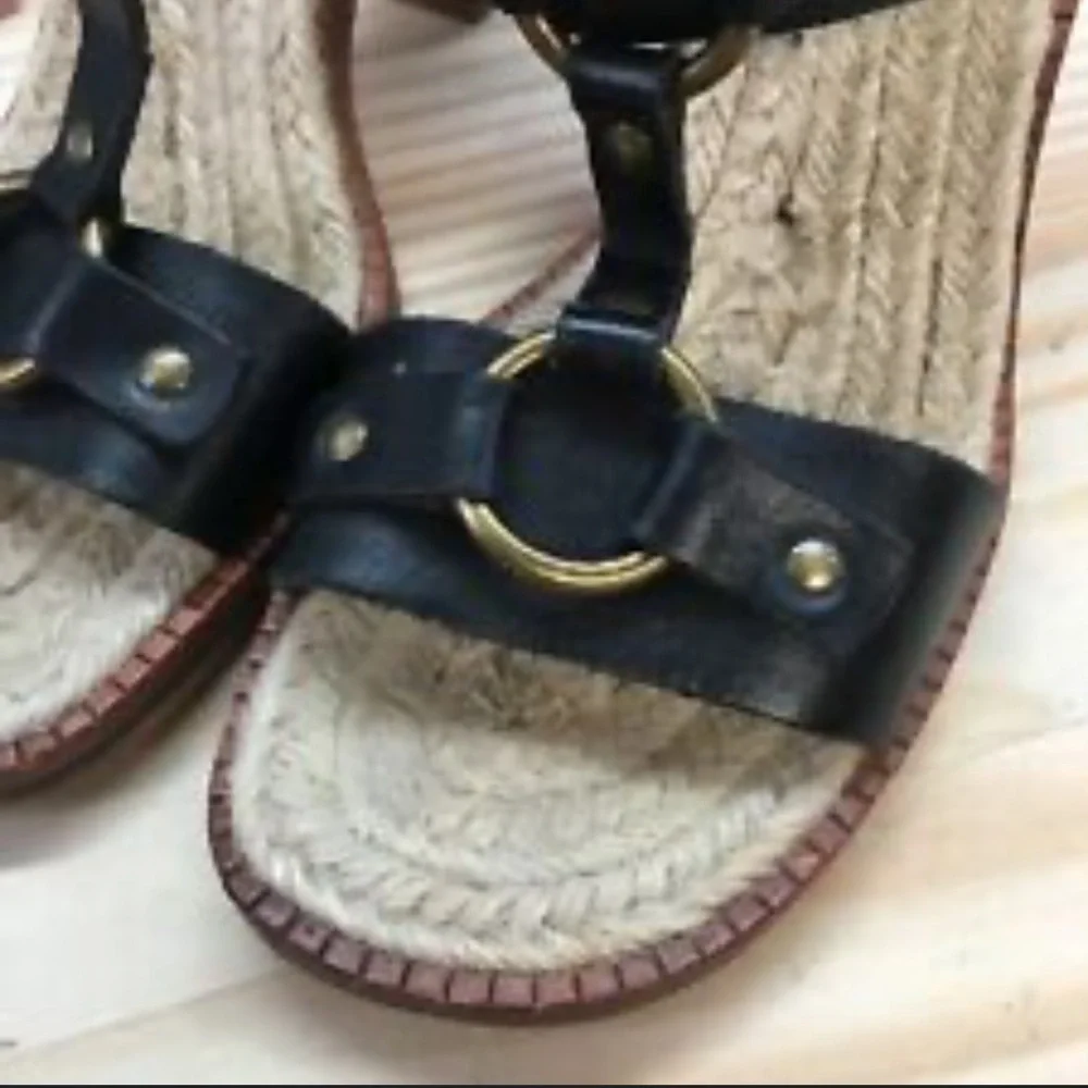 Kors Michael Kors black espadrilles in excellent condition size 7.5